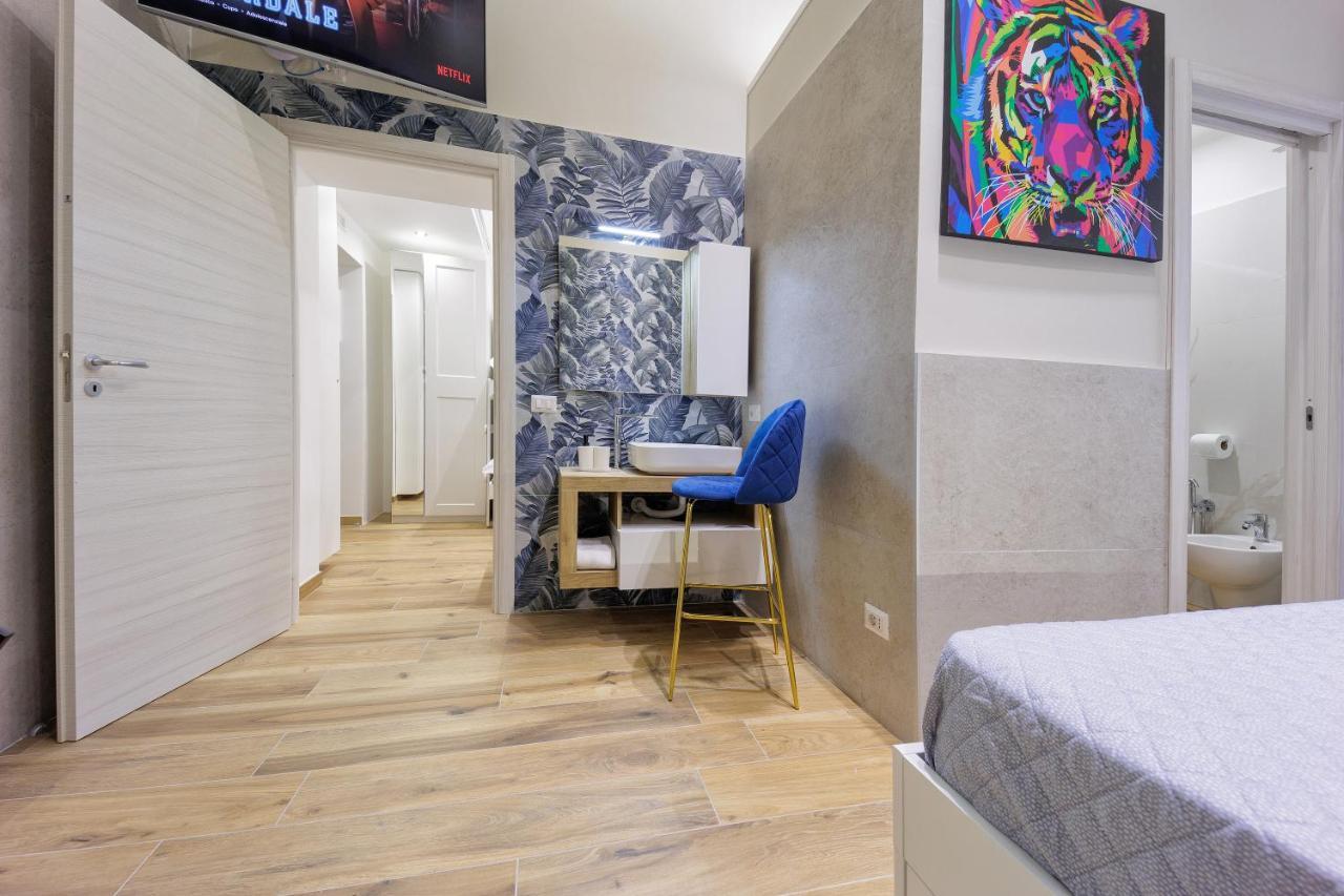 Live Suite Napoli Exterior foto